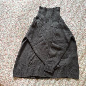 100% cashmere Barney’s New York sweater